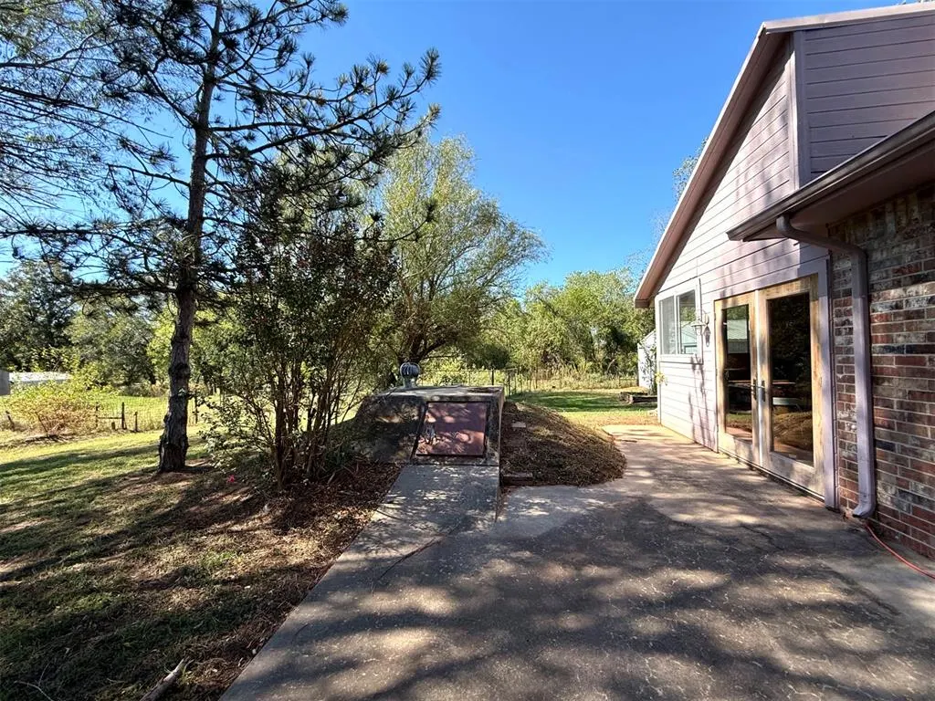 Photo 13 — 2012 N Allied Road, Stroud, OK 74079