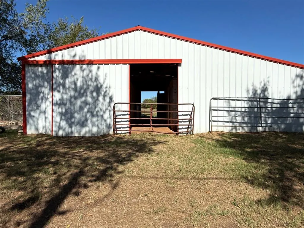 Photo 17 — 2012 N Allied Road, Stroud, OK 74079
