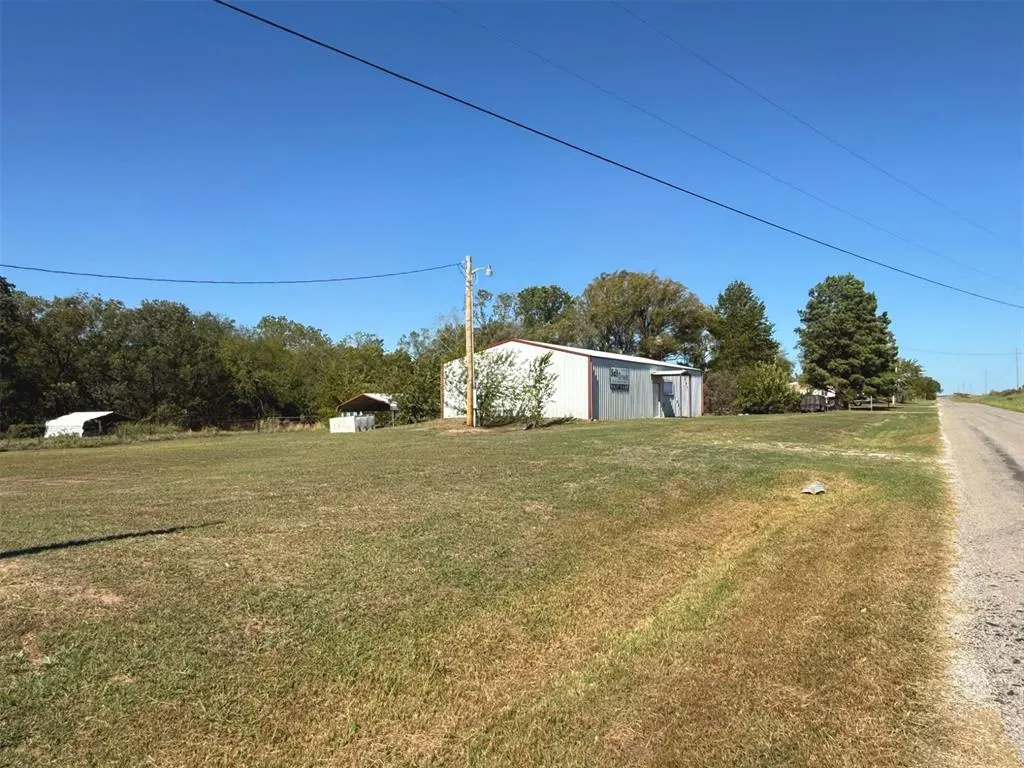 Photo 33 — 2012 N Allied Road, Stroud, OK 74079