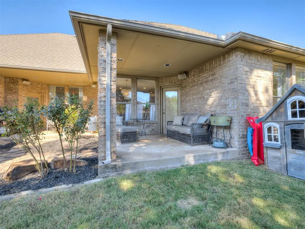 Photo 44 — 1816 Apache Trail, Edmond, OK 73003