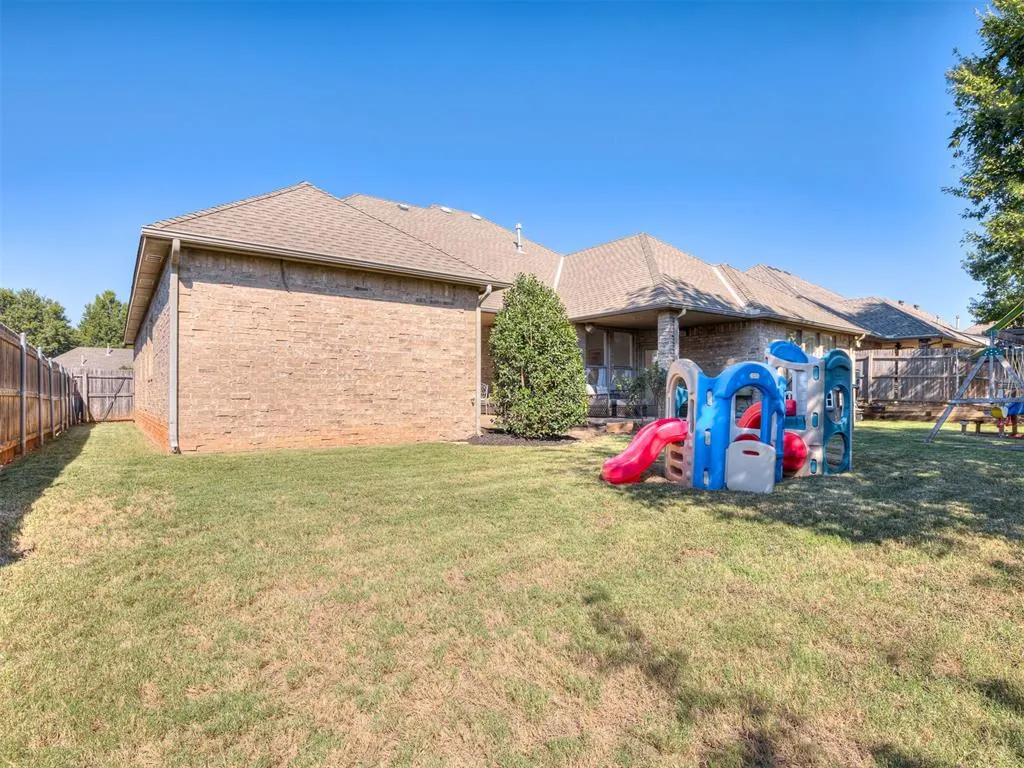 Photo 46 — 1816 Apache Trail, Edmond, OK 73003