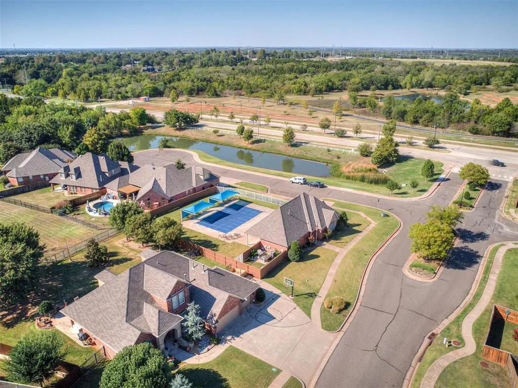 Photo 48 — 1816 Apache Trail, Edmond, OK 73003