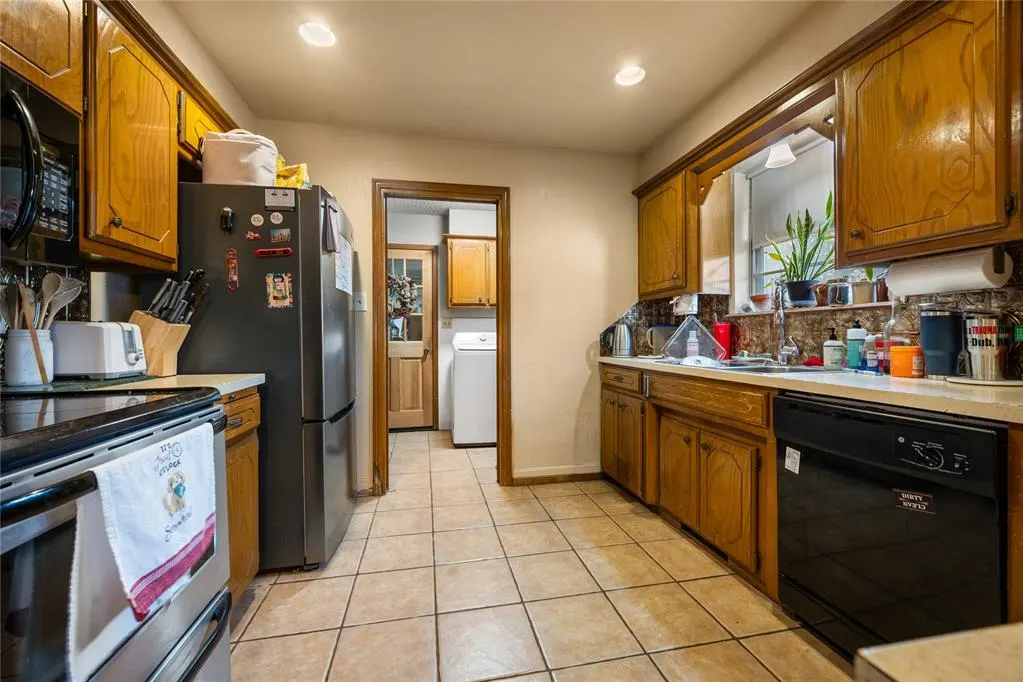 Photo 6 — 1816 N Lincoln Avenue, Moore, OK 73160