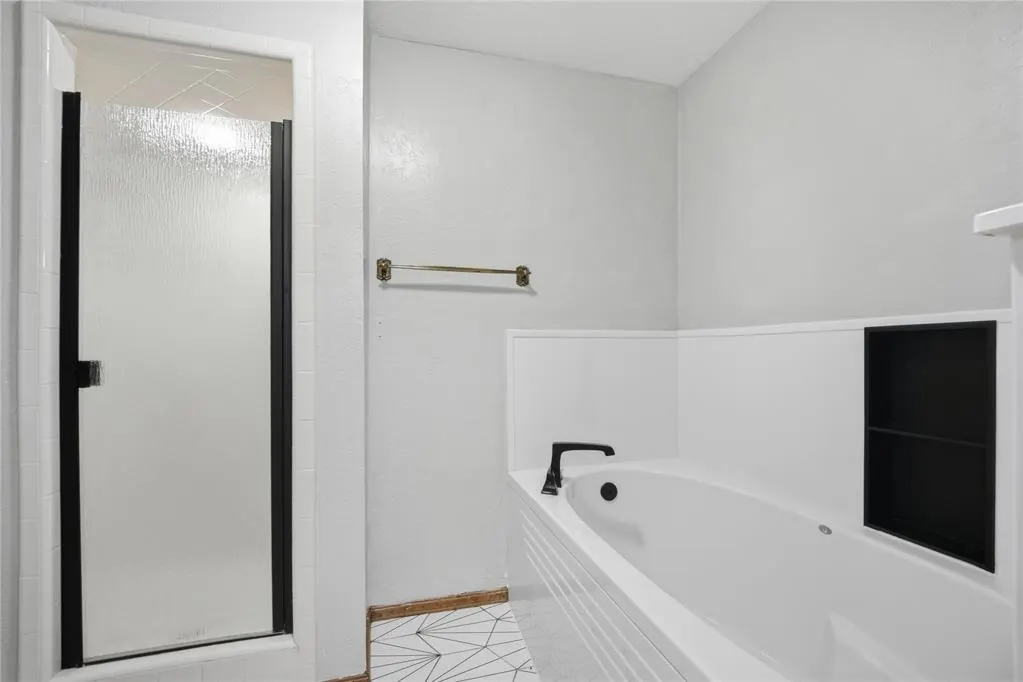Photo 17 — 1814 Brookhaven Boulevard, Norman, OK 73072