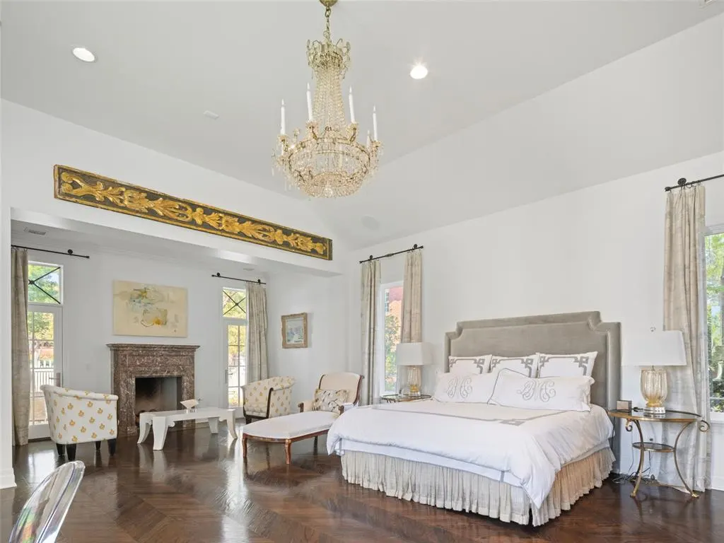 Photo 22 — 6803 Avondale Drive, Nichols Hills, OK 73116