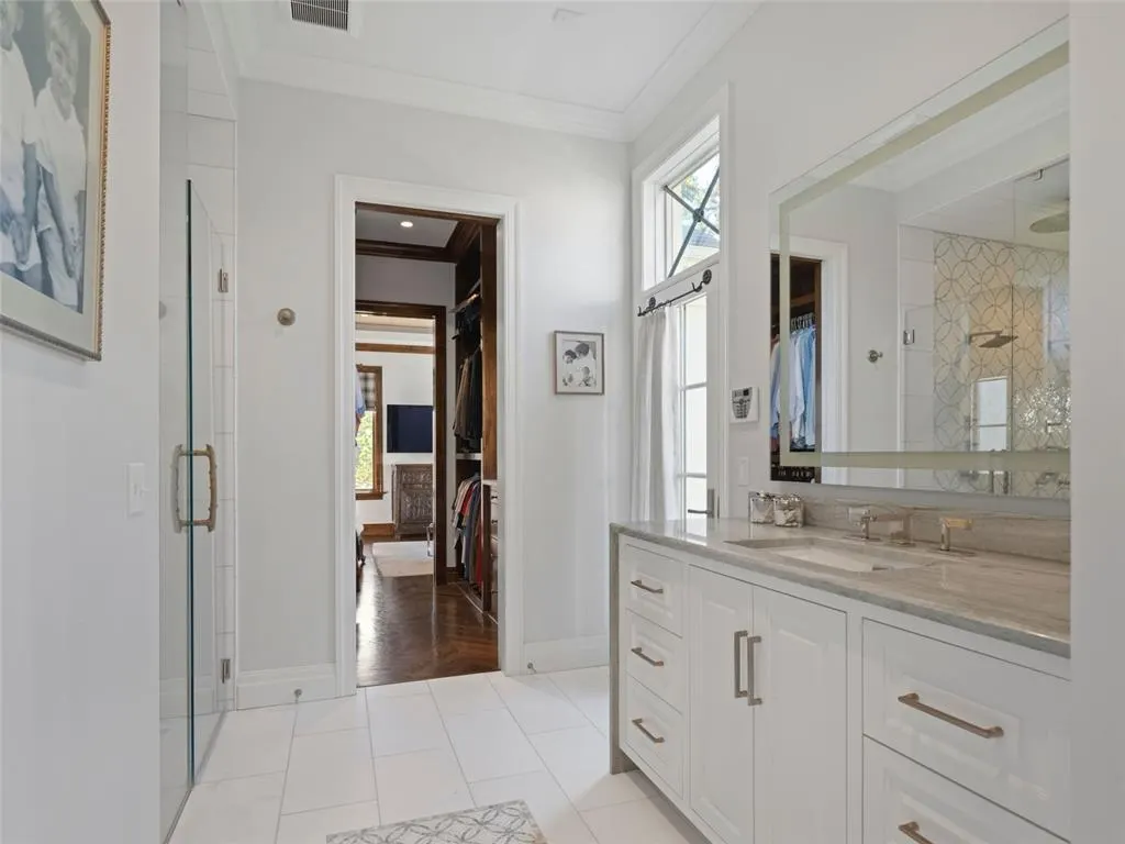 Photo 24 — 6803 Avondale Drive, Nichols Hills, OK 73116