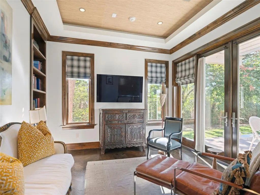 Photo 32 — 6803 Avondale Drive, Nichols Hills, OK 73116