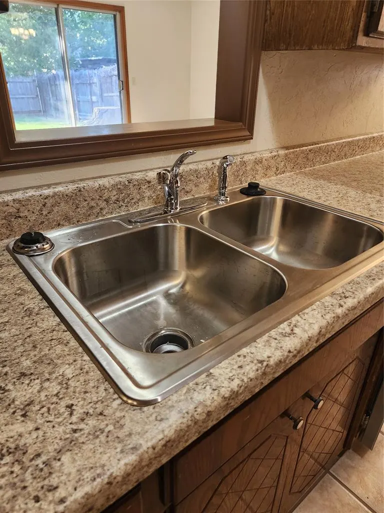 Photo 6 — 2605 N Donald Avenue, Oklahoma City, OK 73127