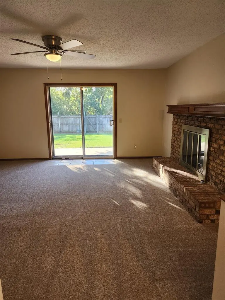 Photo 10 — 2605 N Donald Avenue, Oklahoma City, OK 73127