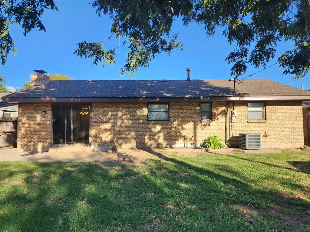 Photo 22 — 2605 N Donald Avenue, Oklahoma City, OK 73127