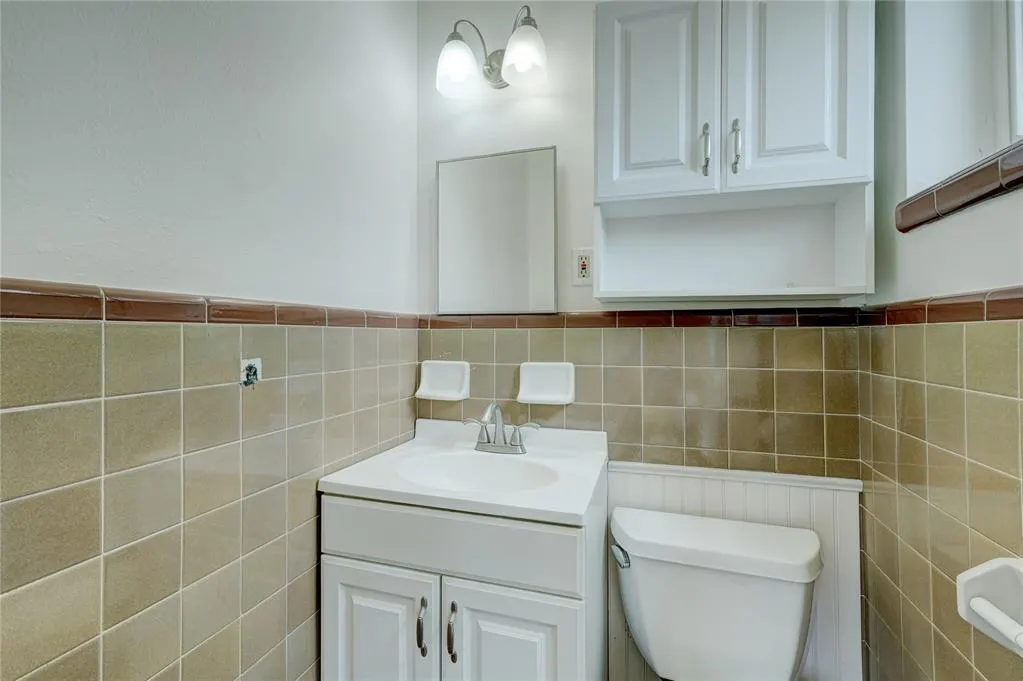 Photo 20 — 1501 Carlisle Court, Oklahoma City, OK 73120