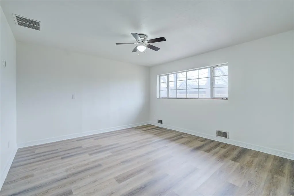 Photo 27 — 1501 Carlisle Court, Oklahoma City, OK 73120