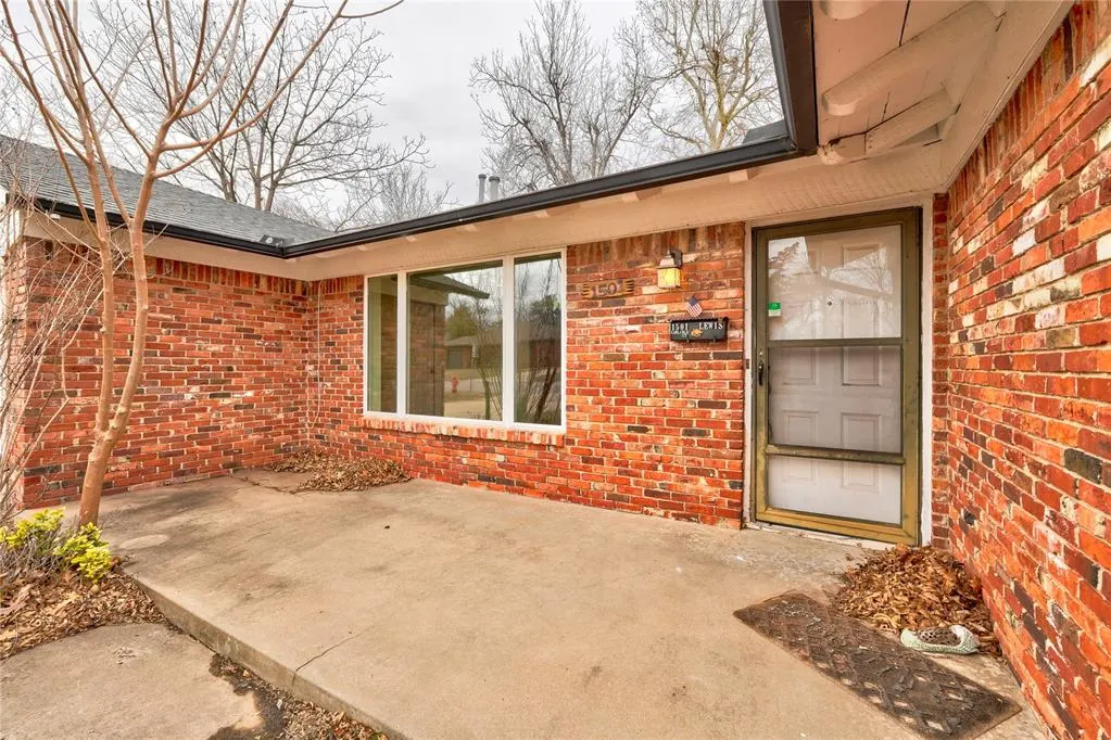 Photo 33 — 1501 Carlisle Court, Oklahoma City, OK 73120