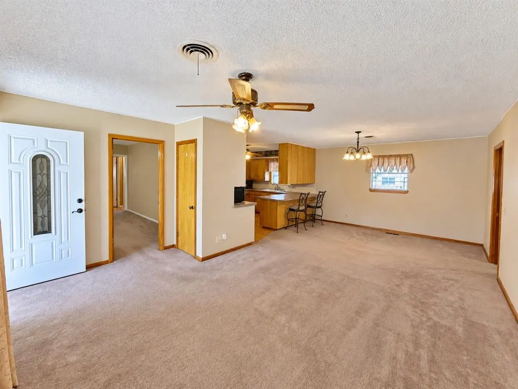 Photo 22 — 205 S Highland Drive, Erick, OK 73645