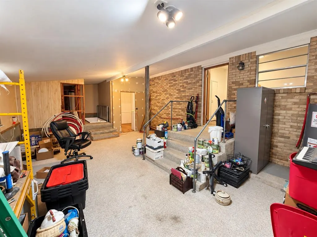 Photo 23 — 205 S Highland Drive, Erick, OK 73645