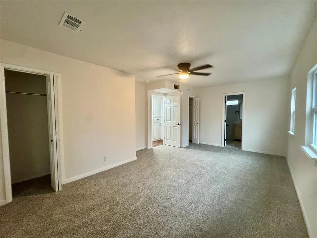 Photo 11 — 40 Village Drive, Chickasha, OK 73018