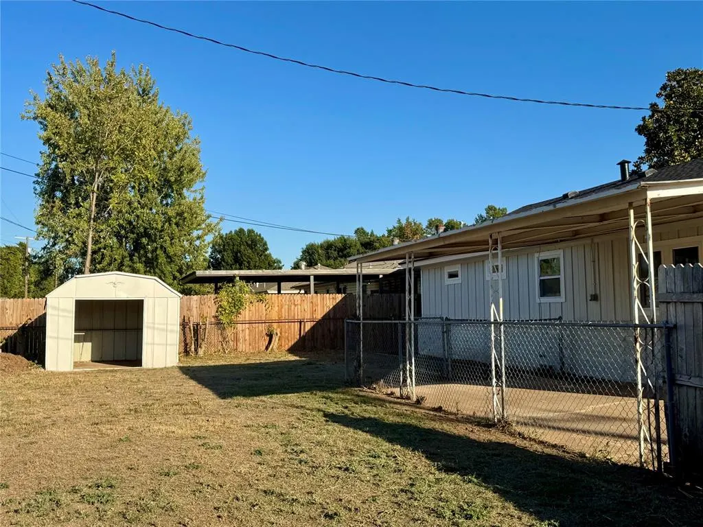 Photo 26 — 40 Village Drive, Chickasha, OK 73018