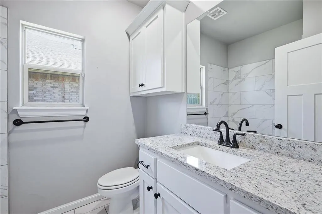 Photo 35 — 704 N Cottontail Way, Mustang, OK 73064
