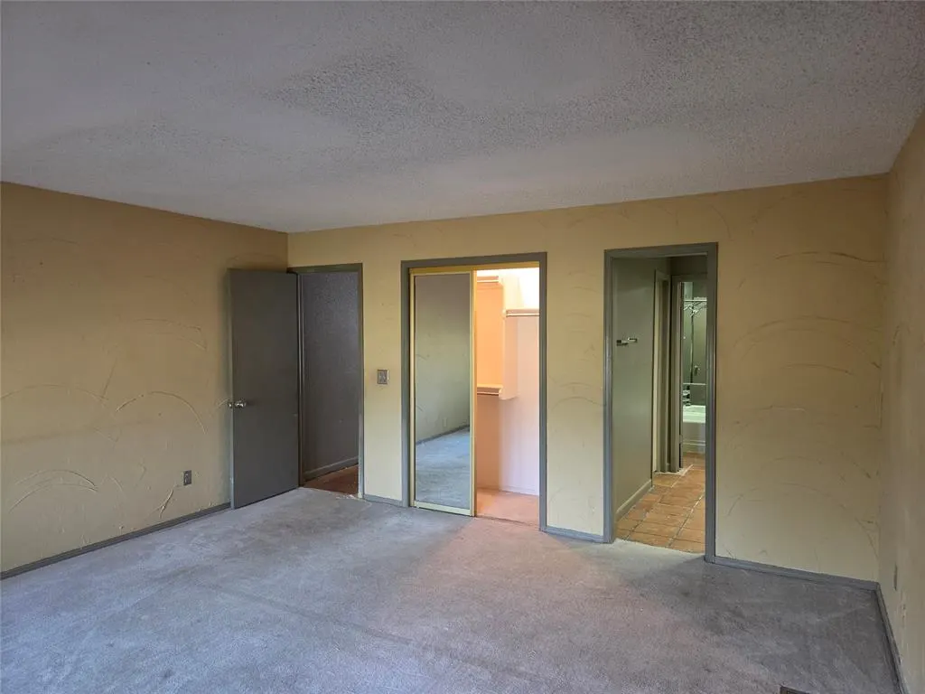 Photo 17 — 9915 Hefner Village Place, Oklahoma City, OK 73162