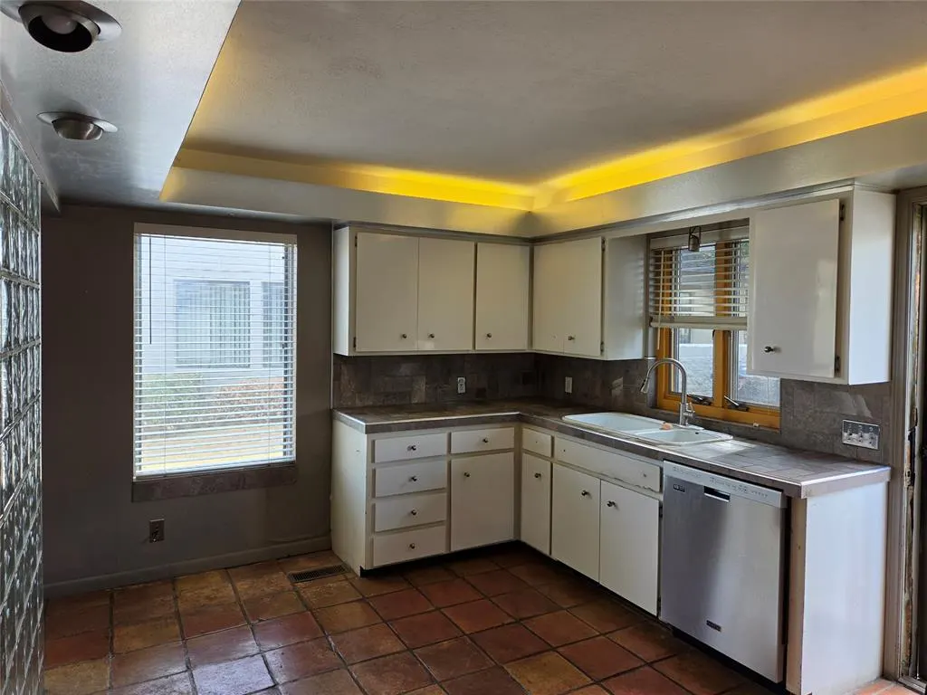 Photo 23 — 9915 Hefner Village Place, Oklahoma City, OK 73162