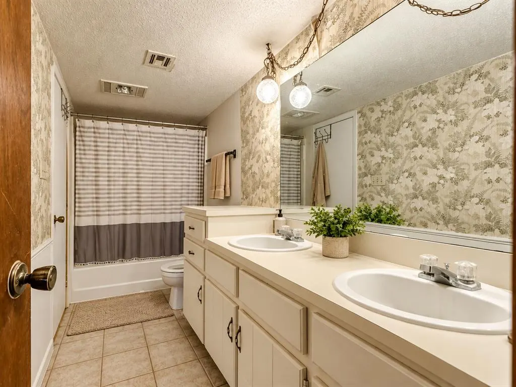 Photo 9 — 920 Acacia Circle 922, Noble, OK 73068