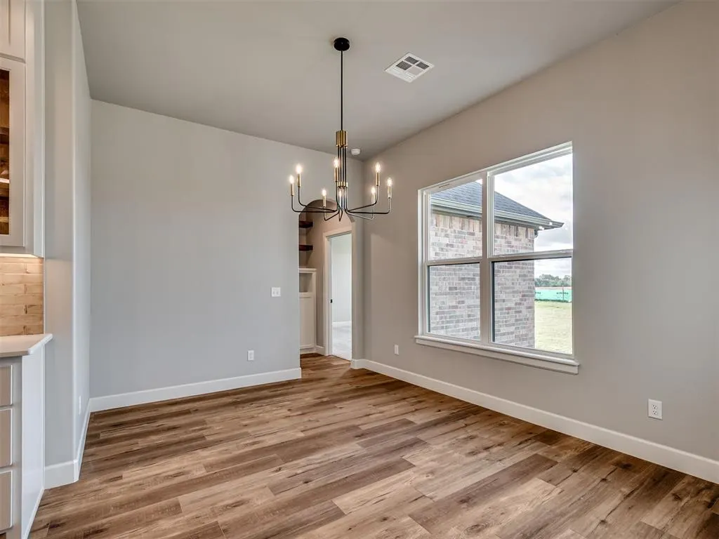 Photo 16 — 2218 W Cole Drive, Mustang, OK 73064