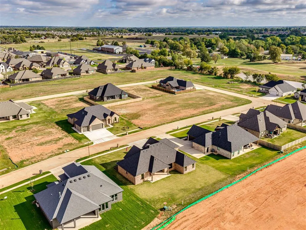 Photo 48 — 2218 W Cole Drive, Mustang, OK 73064
