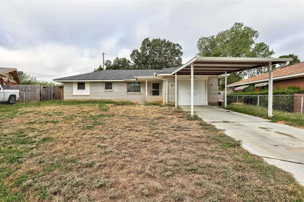 Photo 2 — 2025 Albert Drive, Midwest City, OK 73130