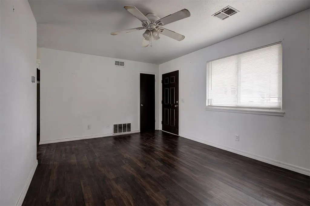 Photo 8 — 2025 Albert Drive, Midwest City, OK 73130