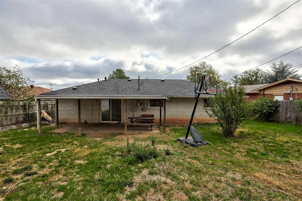 Photo 39 — 2025 Albert Drive, Midwest City, OK 73130