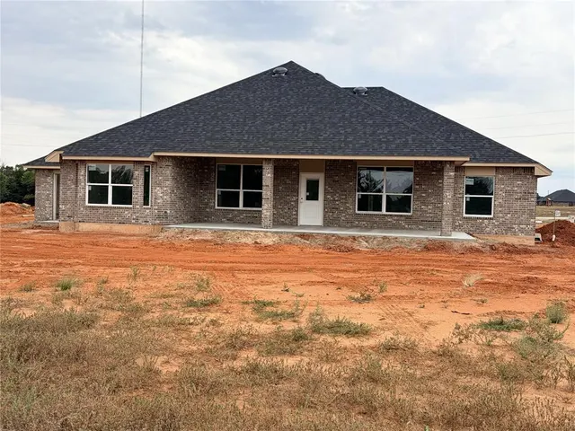 Photo 5 — 870256 Red Stone Circle, Chandler, OK 74834