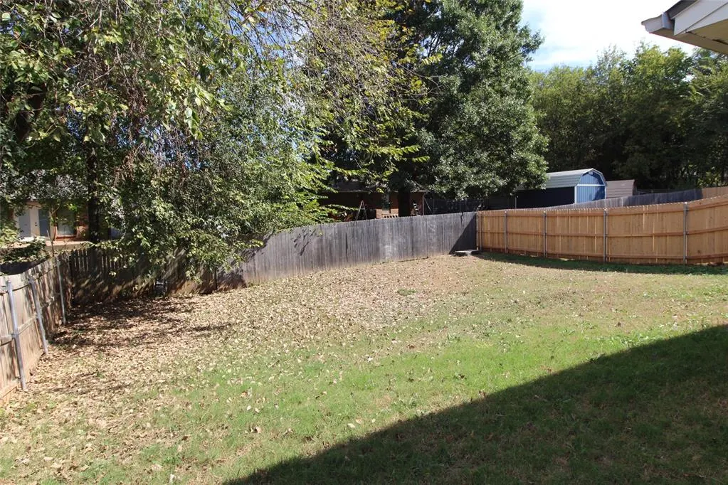 Photo 10 — 121 Stonewood Drive, Noble, OK 73068