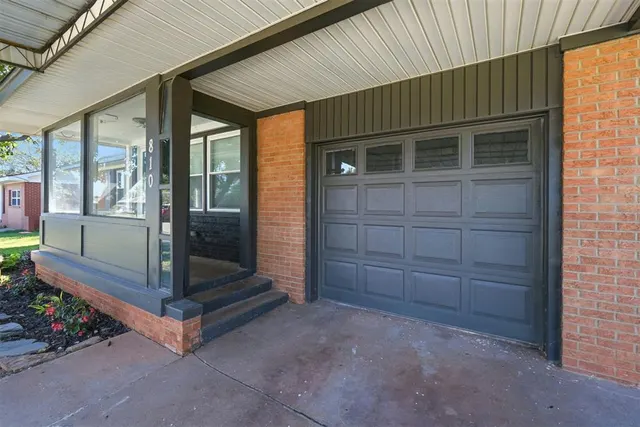 Photo 5 — 810 Standifer Road, Elk City, OK 73644