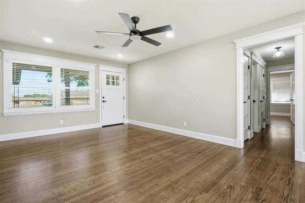Photo 7 — 810 Standifer Road, Elk City, OK 73644