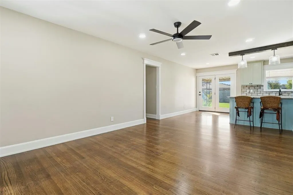 Photo 9 — 810 Standifer Road, Elk City, OK 73644