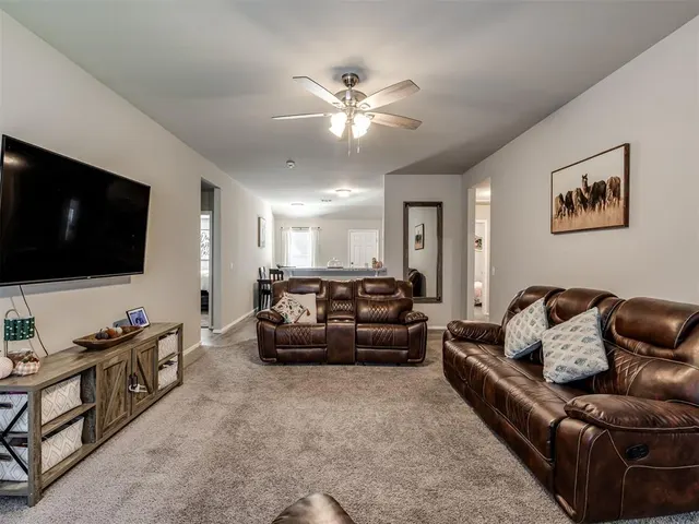 Photo 8 — 1825 Oxen Lane, El Reno, OK 73036