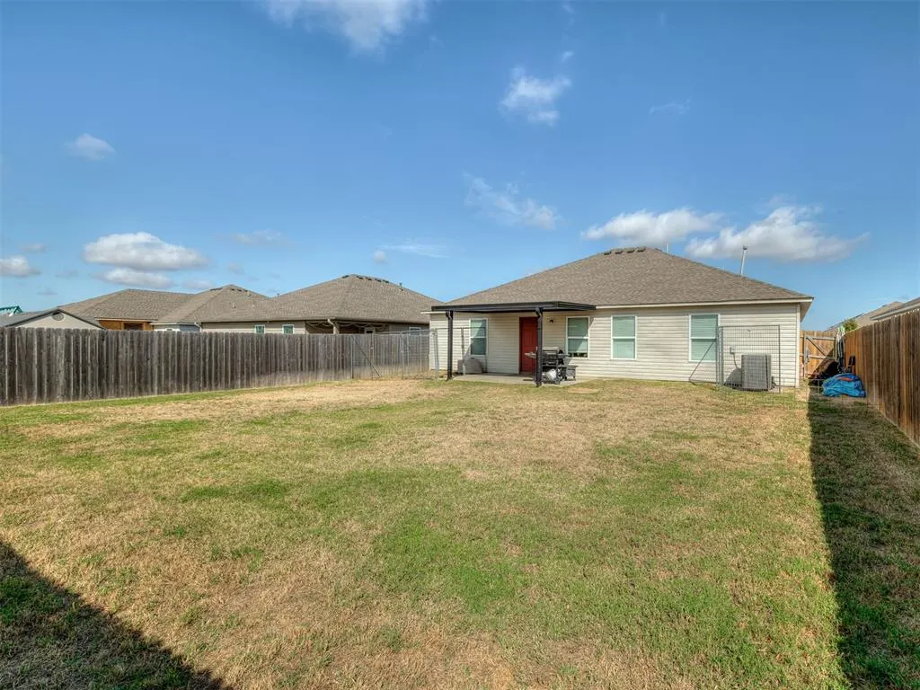 Photo 45 — 1825 Oxen Lane, El Reno, OK 73036