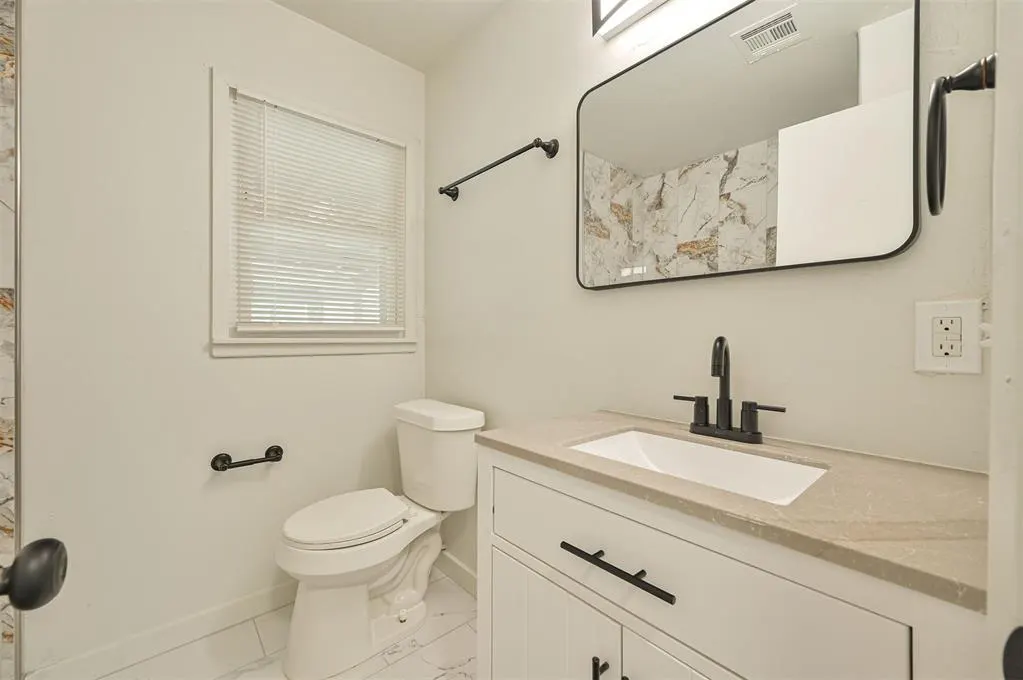 Photo 25 — 1004 N Locust Lane, Midwest City, OK 73110