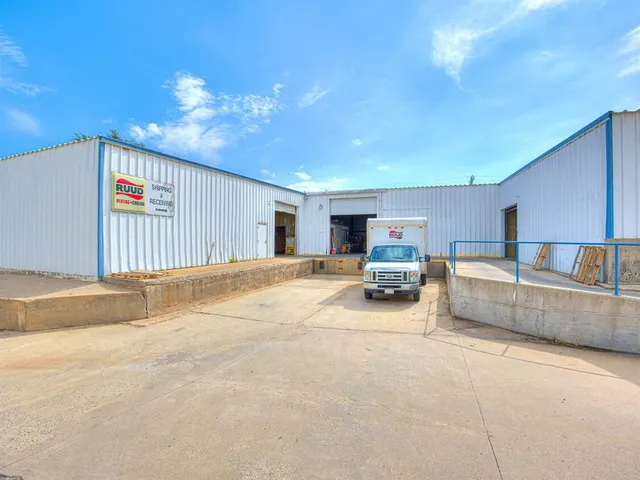 Photo 5 — 3407 E Reno Avenue, Del City, OK 73117