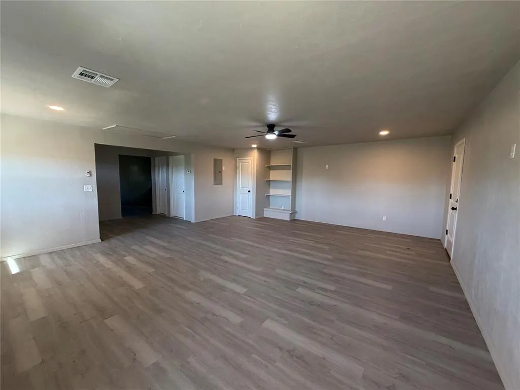 Photo 5 — 22565 Gaddy Road, Tecumseh, OK 74873
