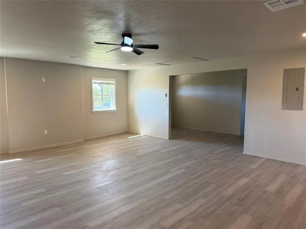 Photo 7 — 22565 Gaddy Road, Tecumseh, OK 74873