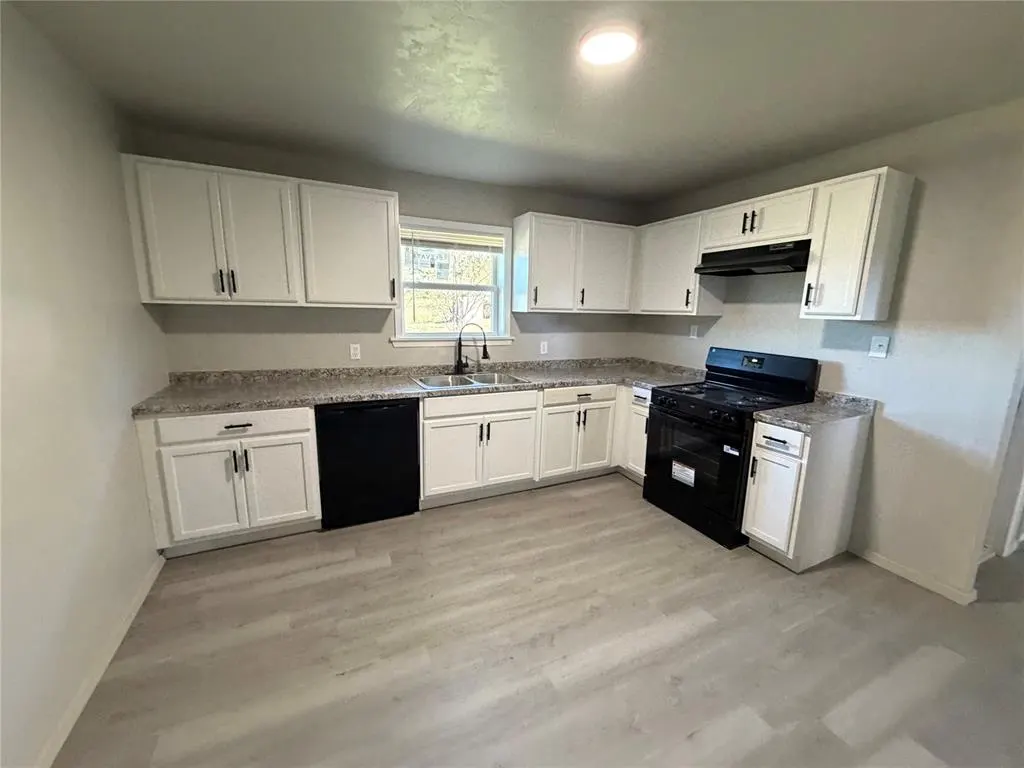 Photo 11 — 22565 Gaddy Road, Tecumseh, OK 74873