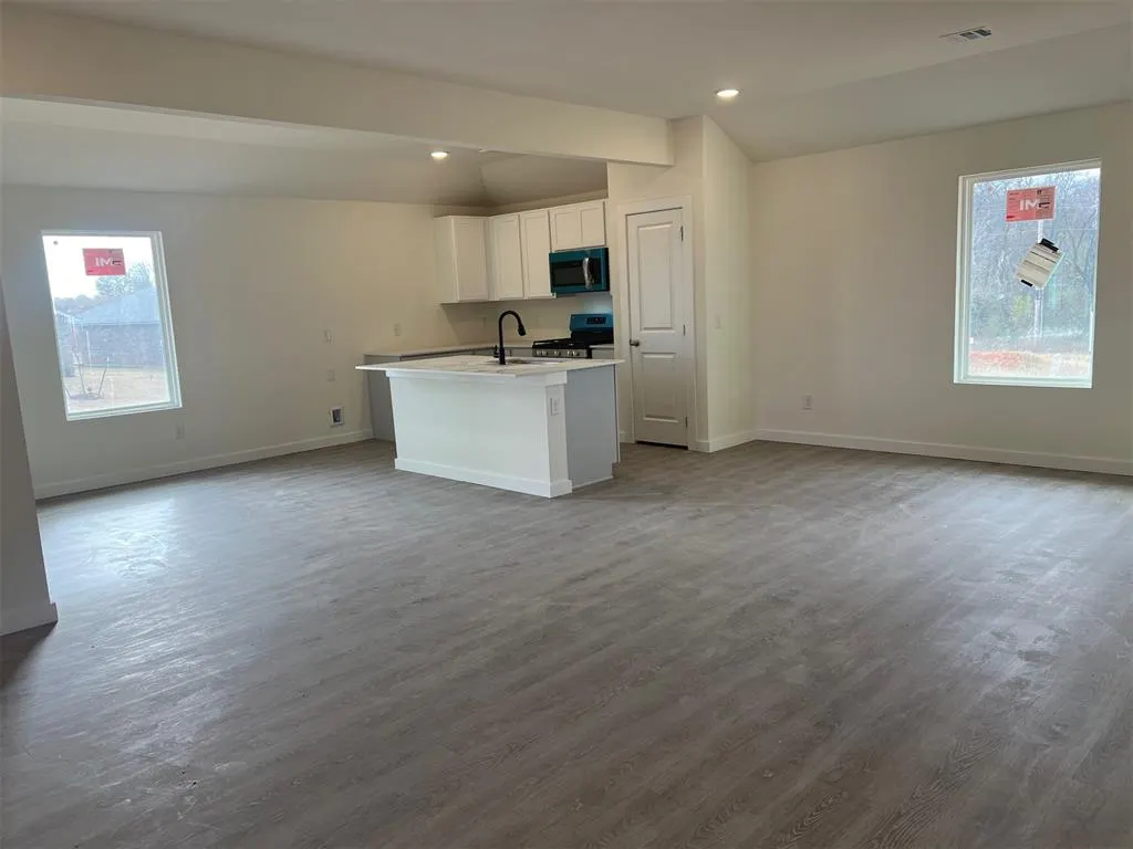 Photo 6 — 2061 Brush Creek Way, Newcastle, OK 73065