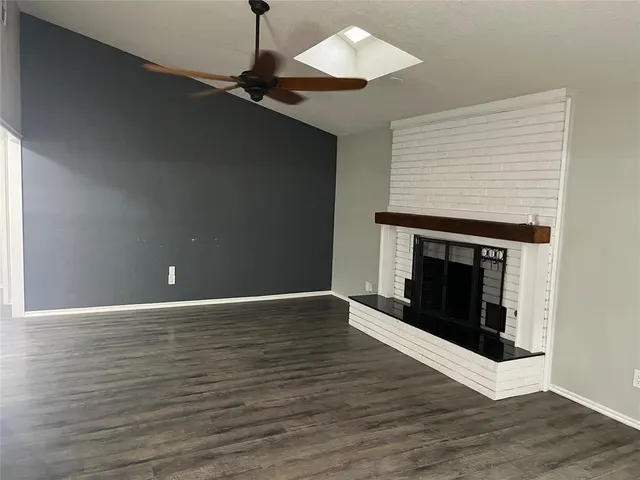 Photo 5 — 300 Little Chisholm Circle, Edmond, OK 73012