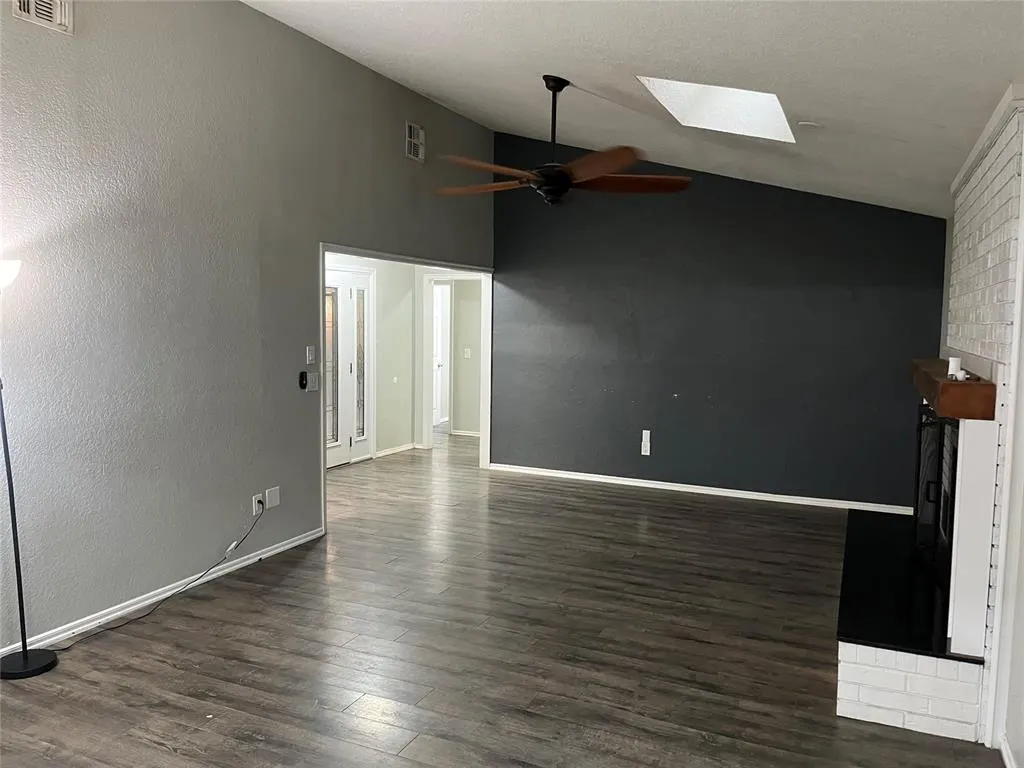Photo 6 — 300 Little Chisholm Circle, Edmond, OK 73012