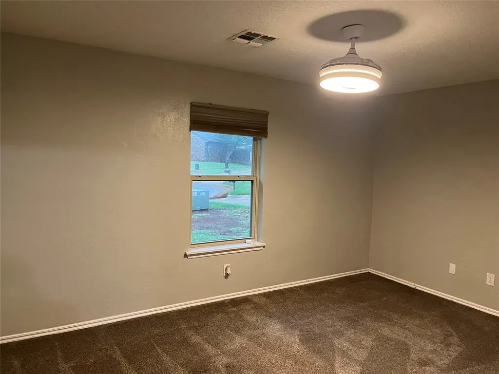 Photo 17 — 300 Little Chisholm Circle, Edmond, OK 73012