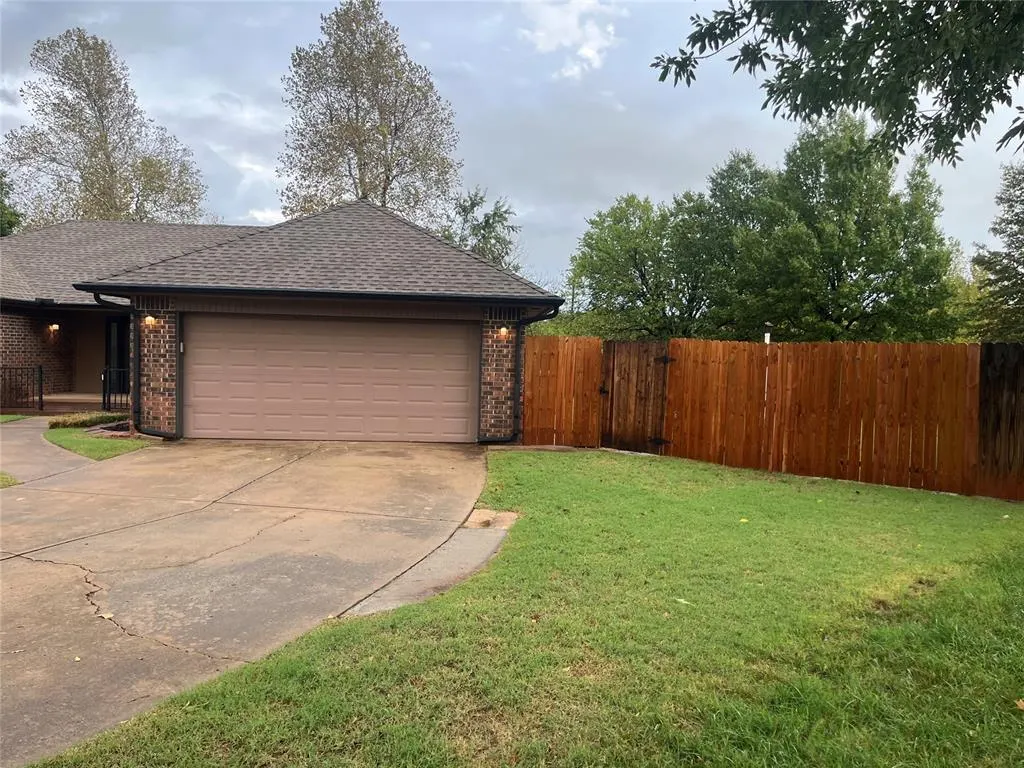 Photo 26 — 300 Little Chisholm Circle, Edmond, OK 73012