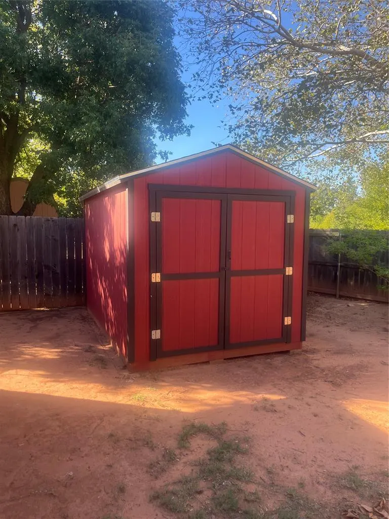 Photo 28 — 300 Little Chisholm Circle, Edmond, OK 73012