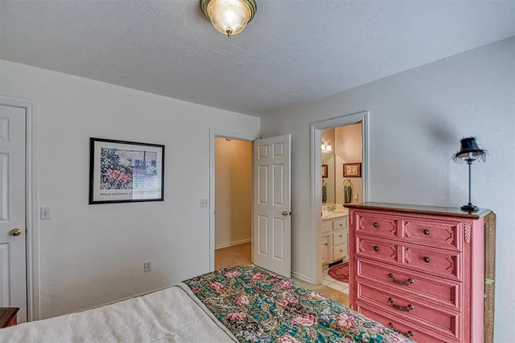Photo 40 — 805 Landsdowne Drive, Norman, OK 73072