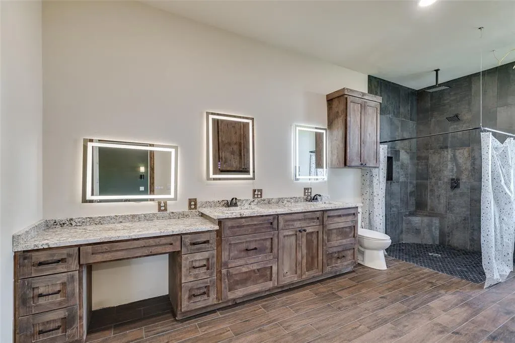 Photo 18 — 1521 N Council Road, Crescent, OK 73028
